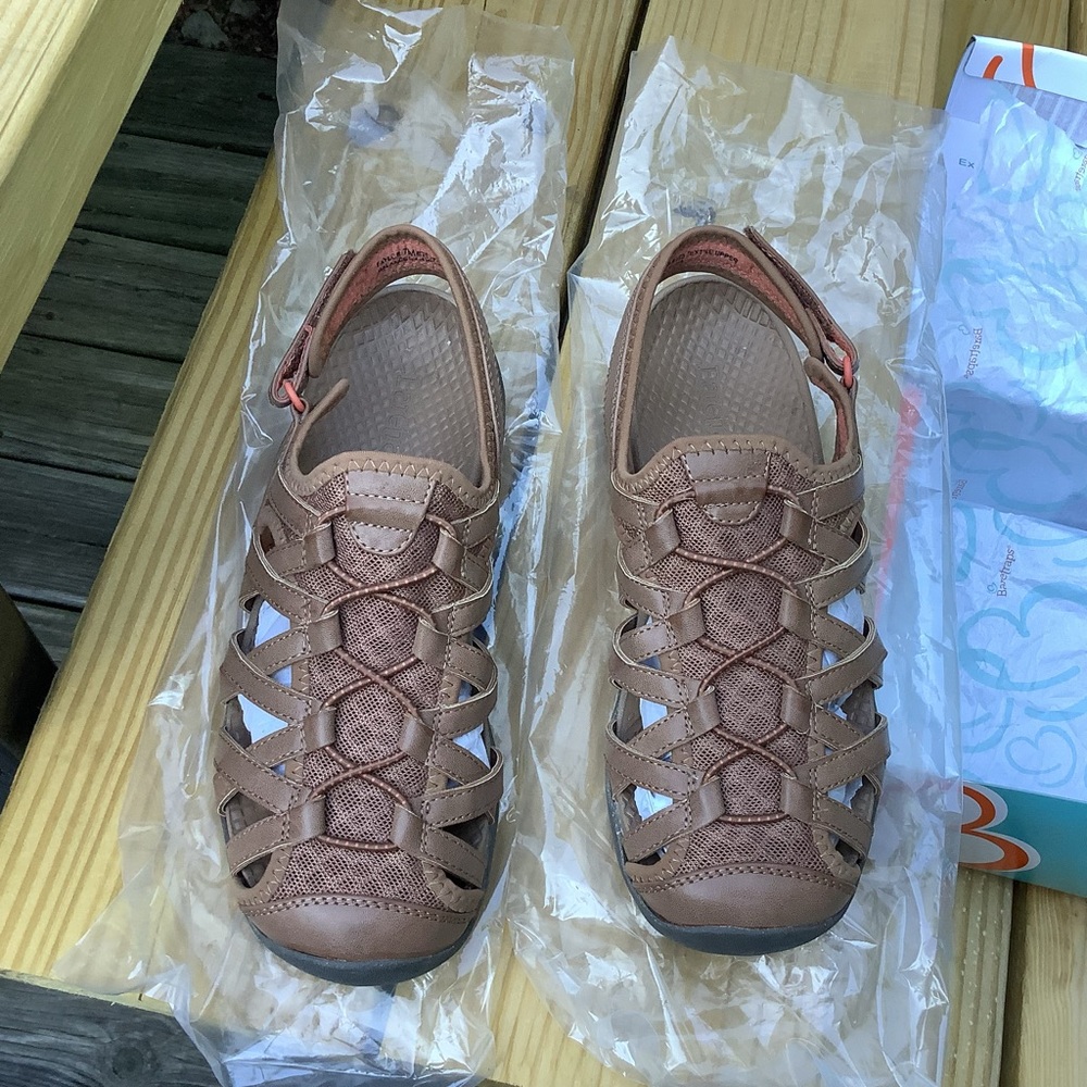Baretraps Faylor Sandals w/Rebound Technology